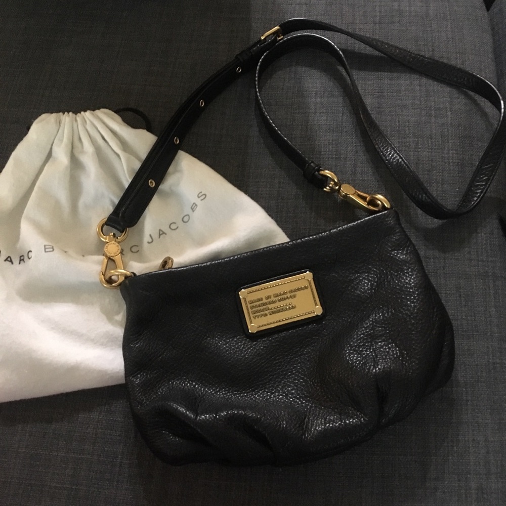 Marc jacobs black percy q crossbody bag
